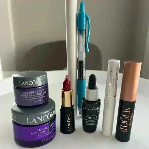 SOLD- Lancôme 7pc Mini Set - Picture 2 of 7